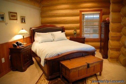 Glacier Mountain Lodge Columbia Falls Kamer foto